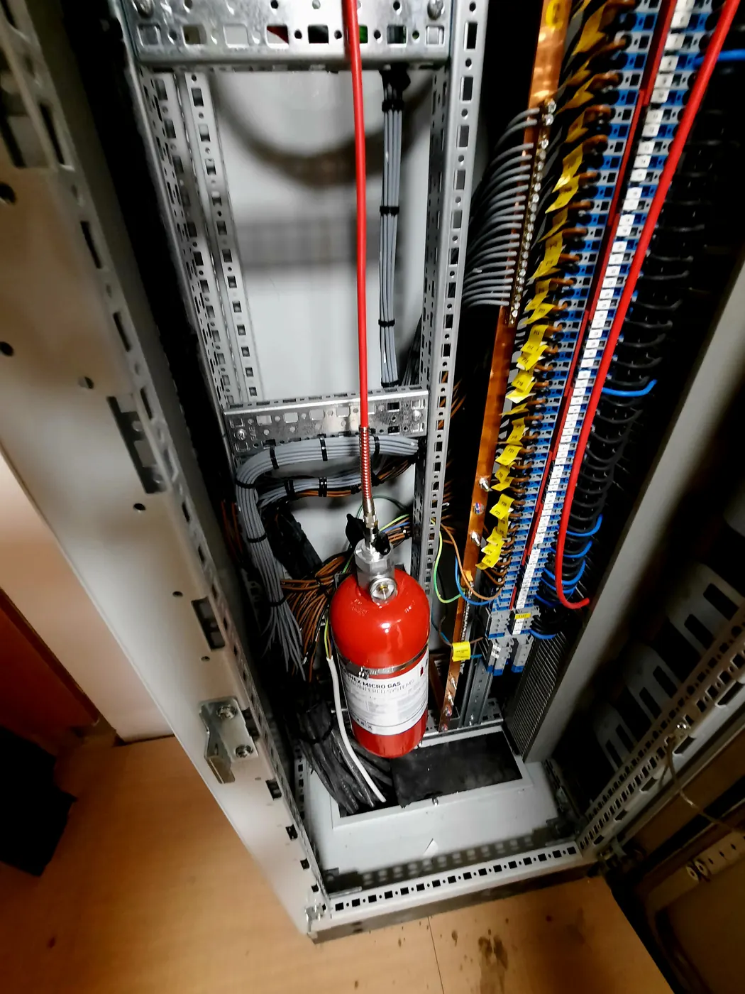 Gas Fire Suppression Panel